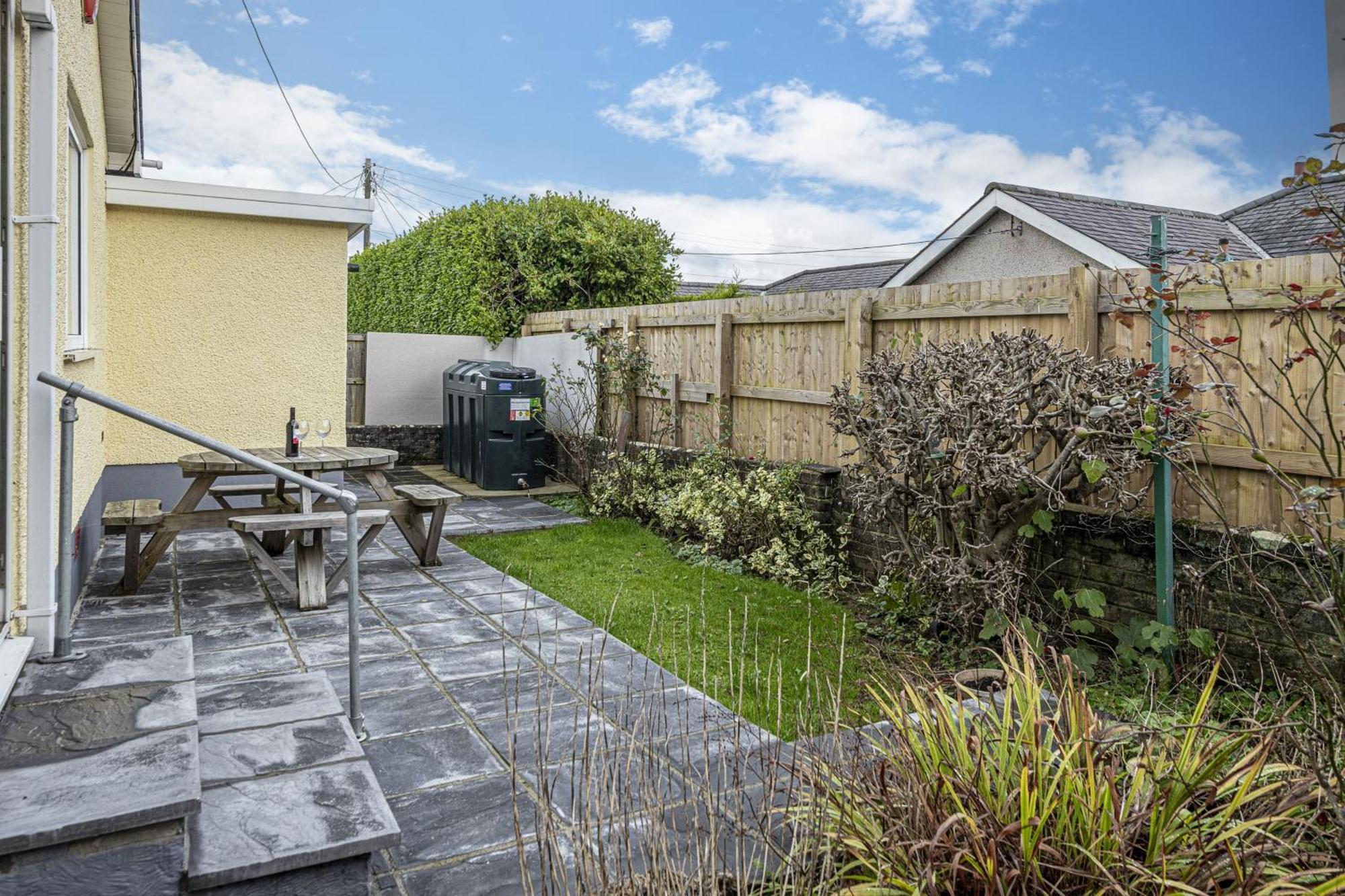 Cenarth Villa Benllech Exterior photo