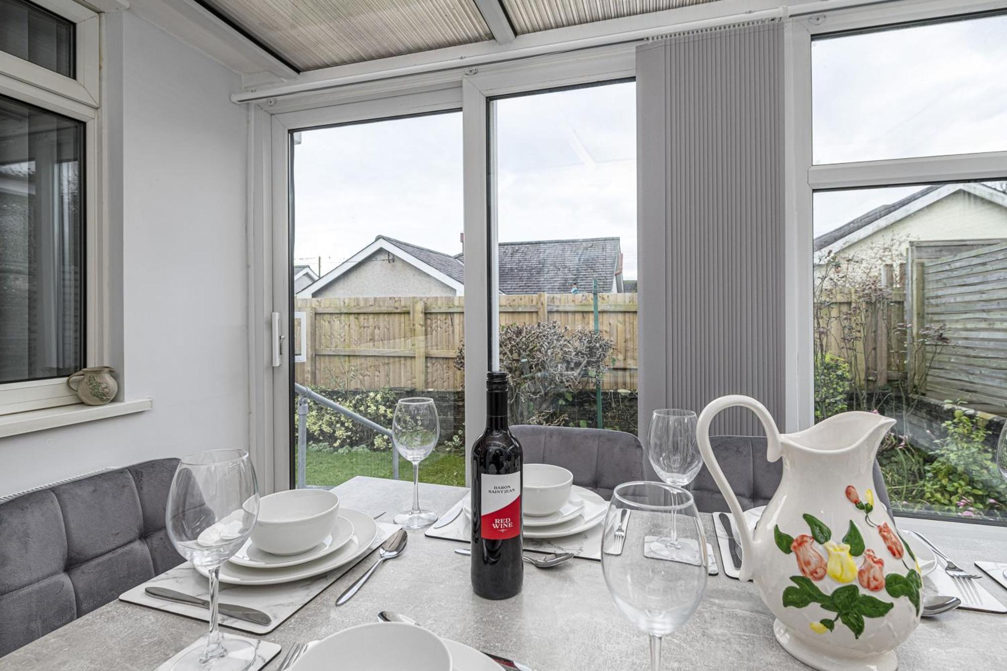 Cenarth Villa Benllech Exterior photo